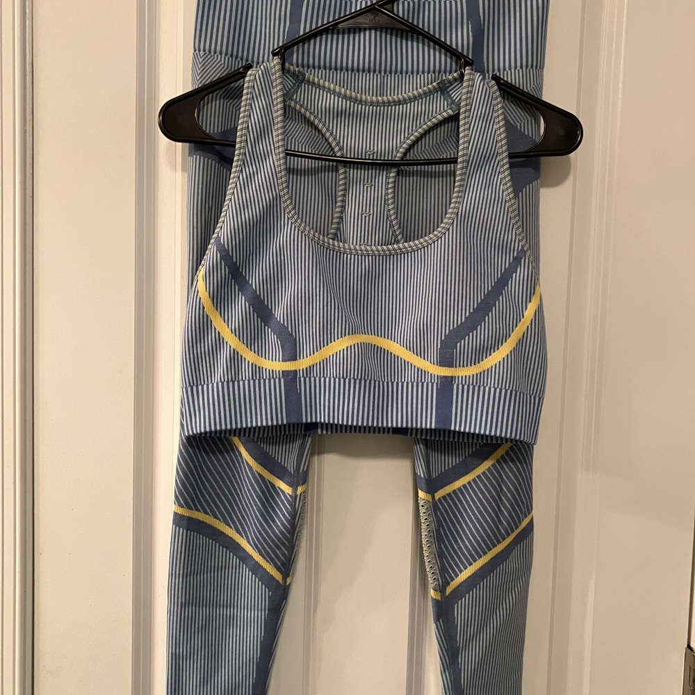 Fabletics Striped Blue and Yellow Activewear Shaping Set